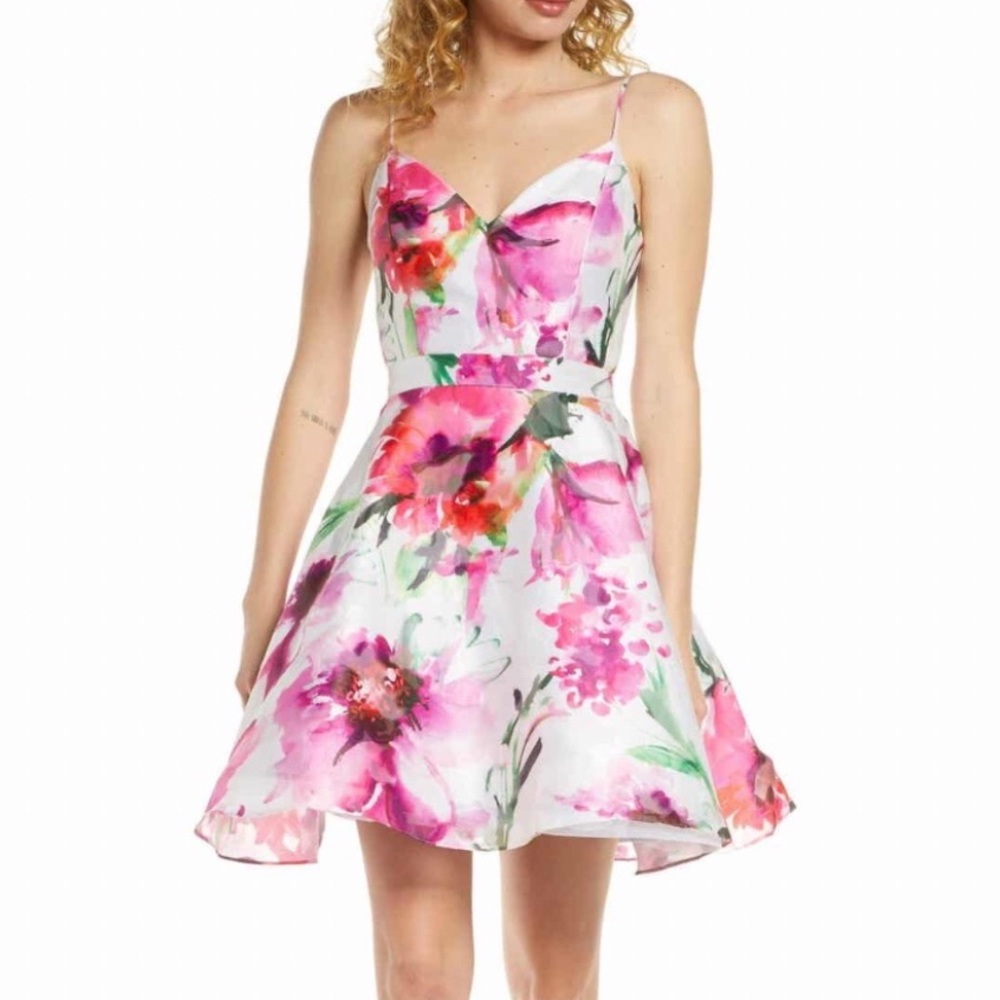 Xscape Floral print Open back Party dress